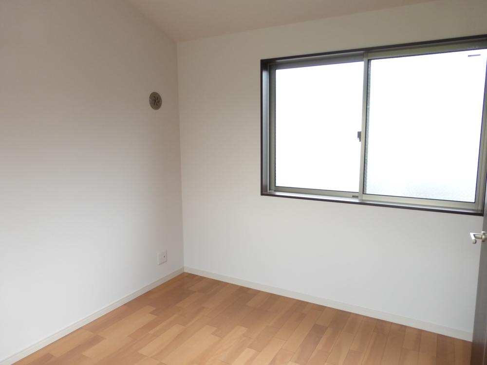 Non-living room. Indoor (November 25, 2013) Shooting