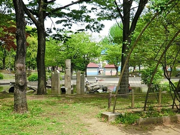 park. 775m until Sorimachi park