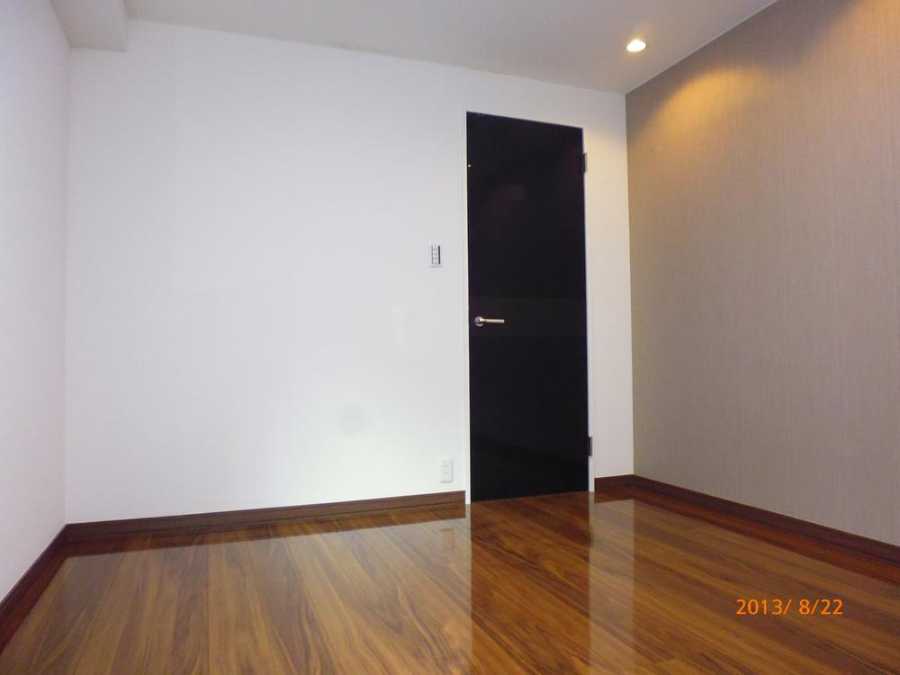 Non-living room