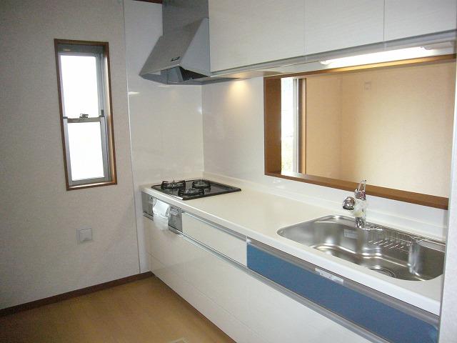 Same specifications photo (kitchen). Kitchen