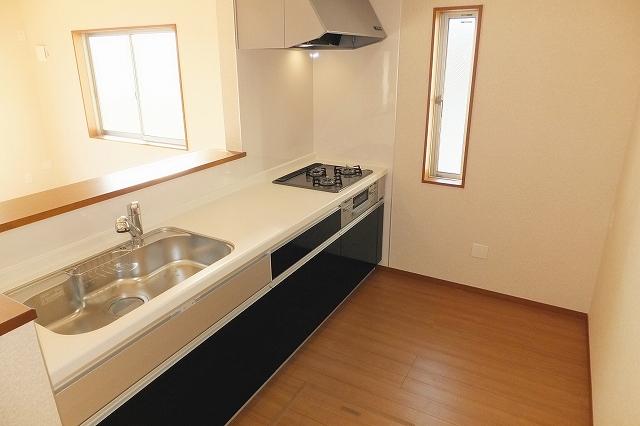 Kitchen. 1 Building Interior (December 2, 2013) Shooting