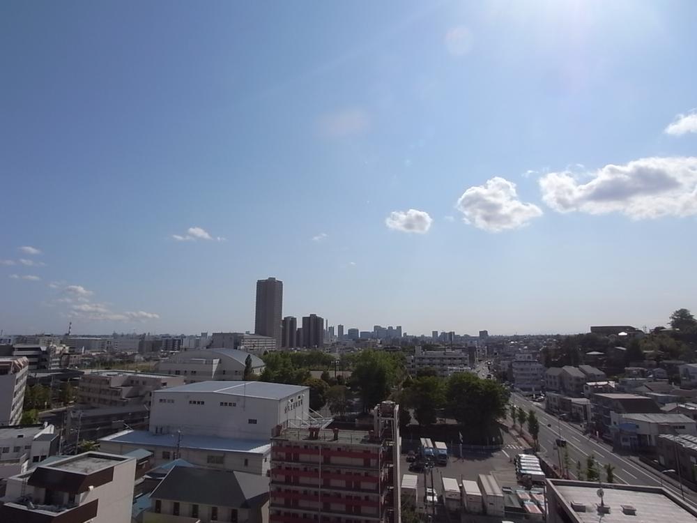 View photos from the dwelling unit. View from local (September 2013) Shooting