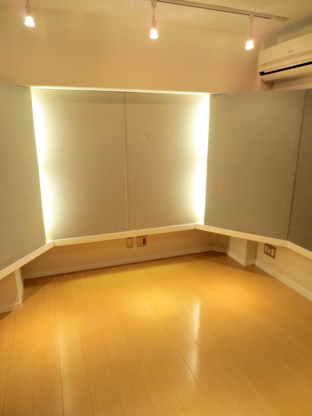 Non-living room. Control studio