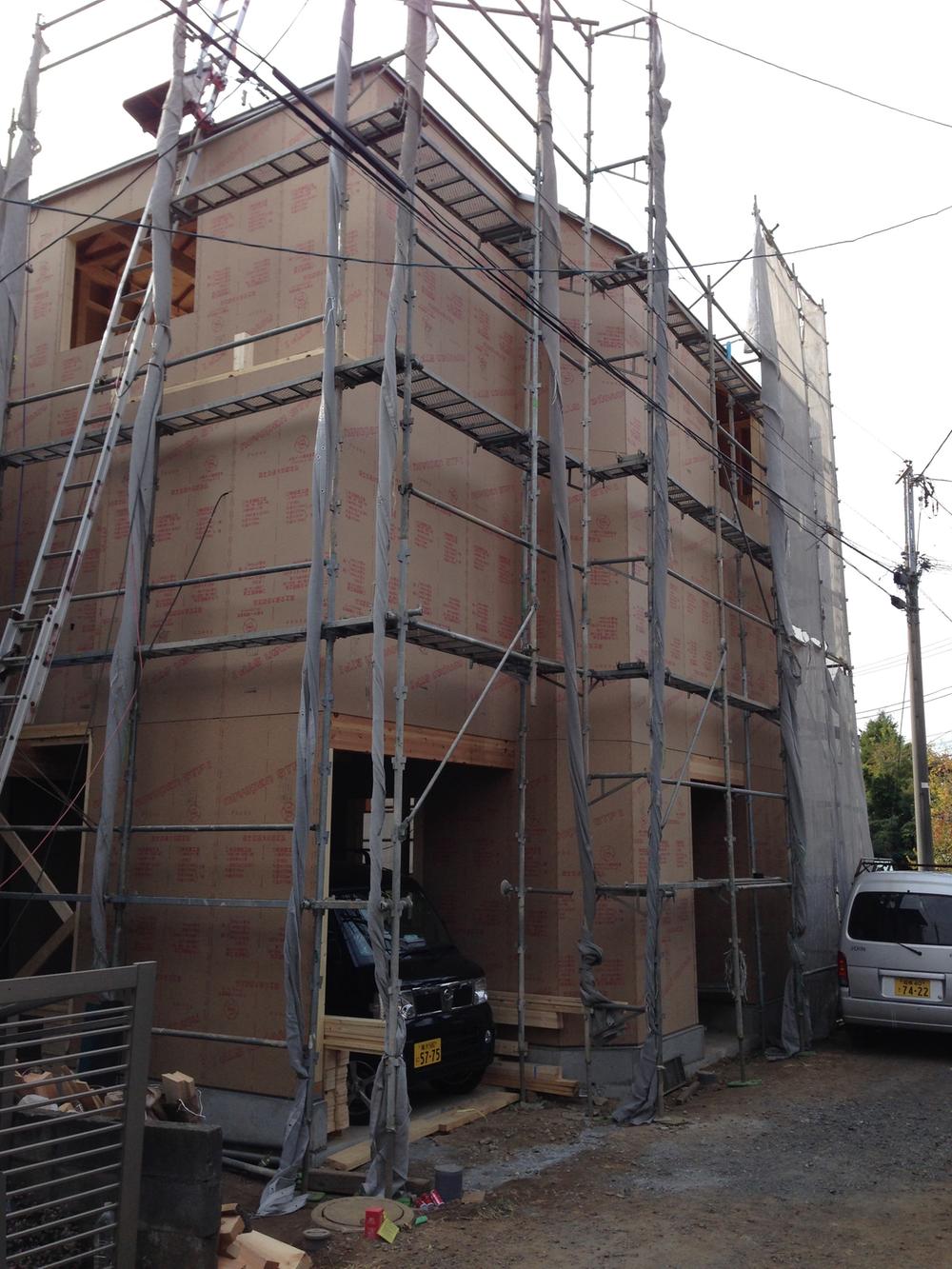 Local appearance photo. Local (12 May 2013) Shooting