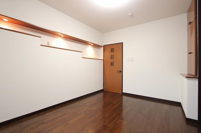 Non-living room