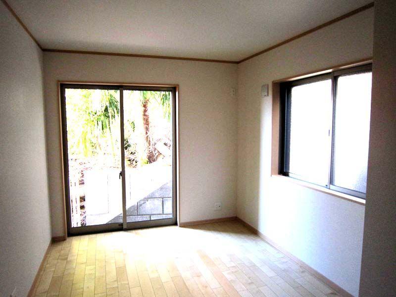 Same specifications photos (Other introspection). Example of construction