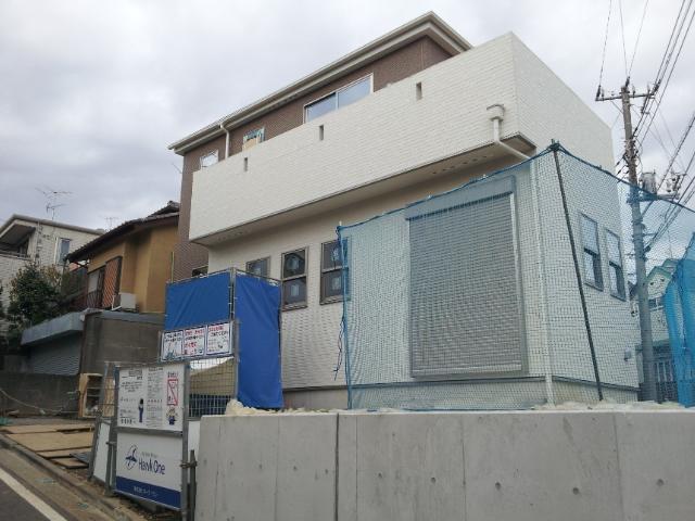 Local appearance photo. 2013 December shooting