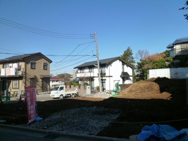 Local photos, including front road. Local appearance (it has completed construction cases available! )