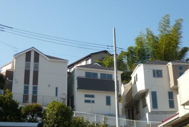 Local appearance photo. Local (11 May 2013) Shooting