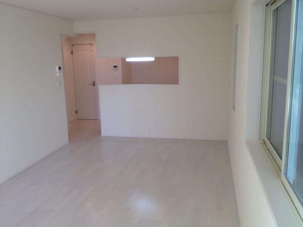 Living. Indoor (11 May 2013) Shooting