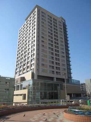 Local appearance photo. Exterior 1 (2013 December shooting)