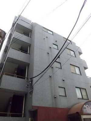 Building appearance. Convenient station near a 2-minute walk Auto RC apartment with lock