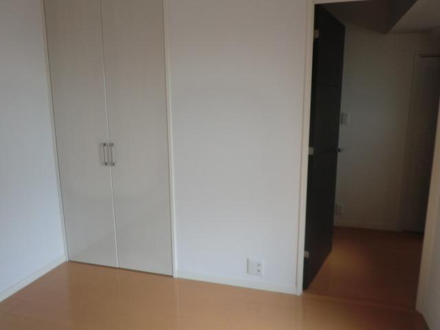Other. Western-style 5.4 Pledge How closed the closet