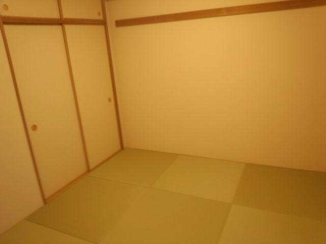 Non-living room