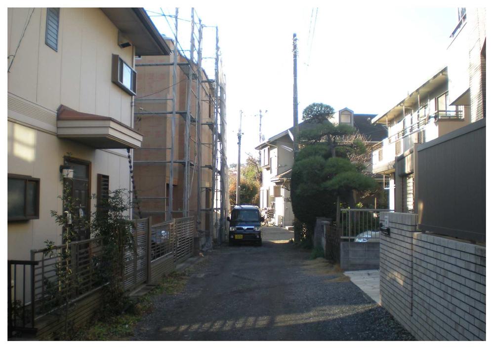 Local appearance photo. Local (March 2013) Shooting Relaxed some front road