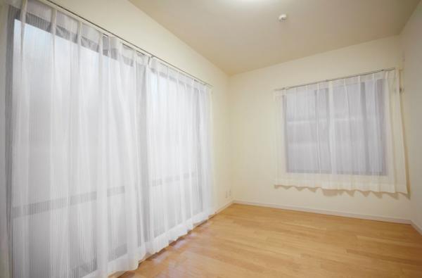 Non-living room