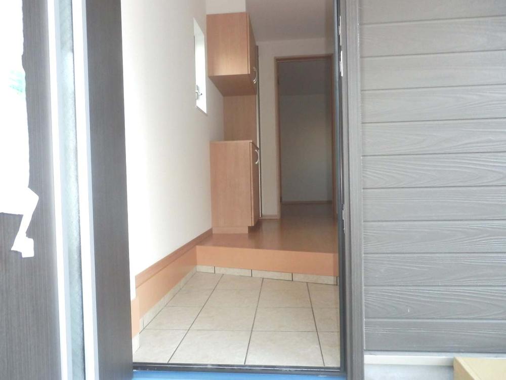 Same specifications photos (Other introspection). The company specification example photo Entrance