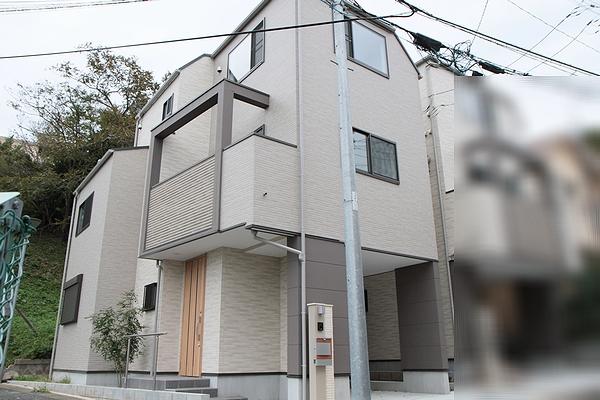 Local appearance photo. Local (10 May 2013) Shooting