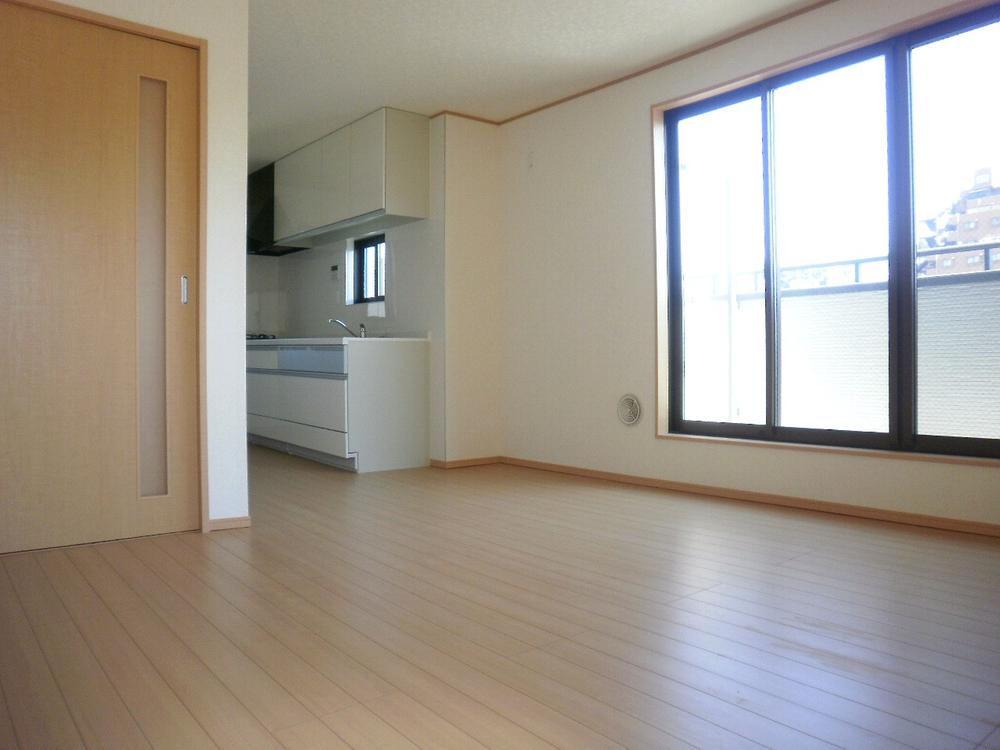 Living. Indoor (September 2013) Shooting