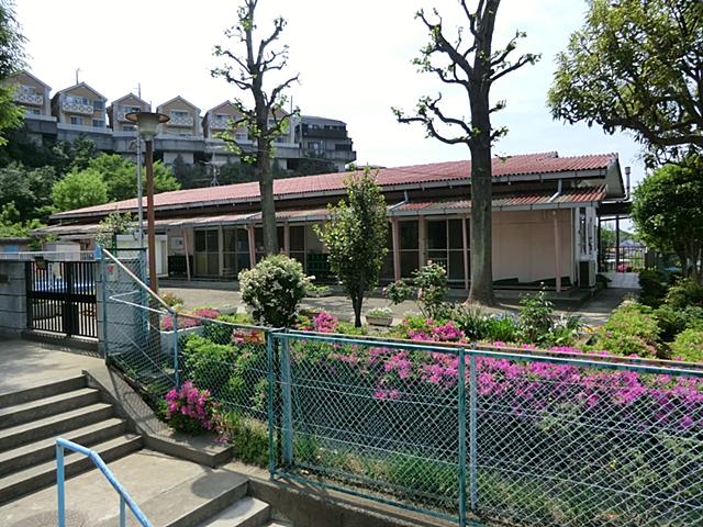 kindergarten ・ Nursery. Have a friendly child 500m we can do I think each other until Sugita nursery school as an educational goal