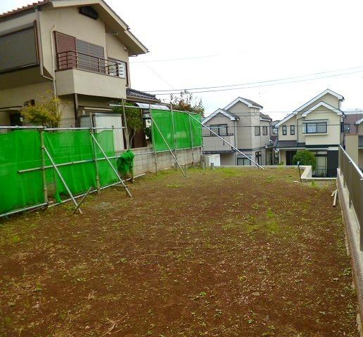 Local land photo. View sunny in the upland