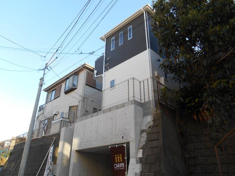 Local appearance photo