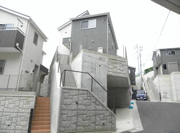 Local appearance photo. Local (March 2013) Shooting