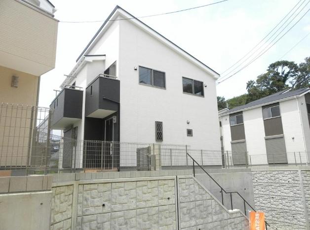 Local appearance photo. Local (March 2013) Shooting