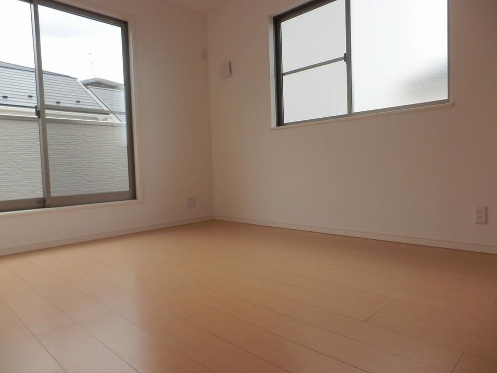 Same specifications photos (Other introspection). (The company specification example photo Western-style)