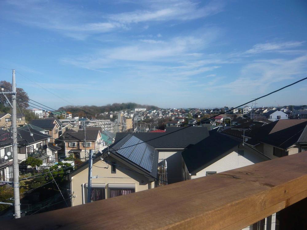 View photos from the dwelling unit. View from the site (December 2013) Shooting