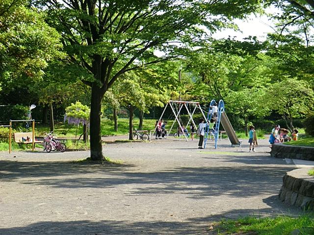 park. Noukendai to East Park 1493m