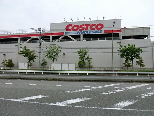 Home center. 2700m to Costco Wholesale Kanazawa Seaside shop