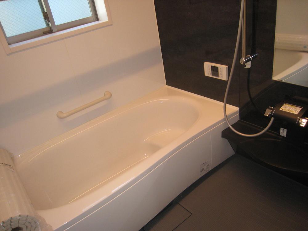 Bathroom. Indoor (11 May 2013) Shooting