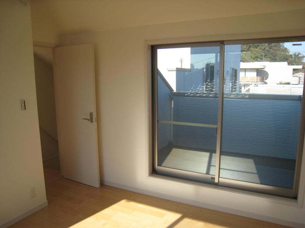 Non-living room. Indoor (11 May 2013) Shooting