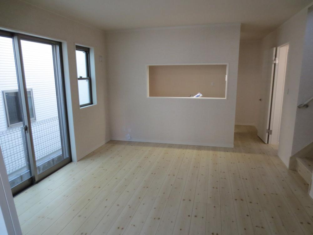 Living. Indoor (12 May 2013) Shooting