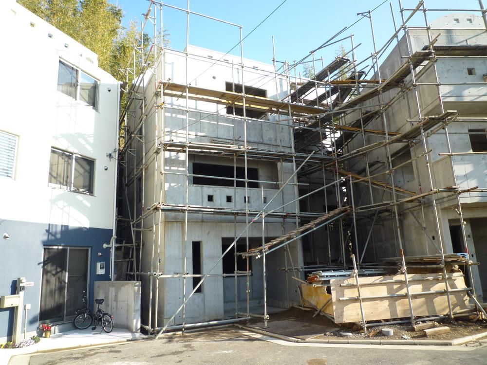 Local appearance photo. F Building Local (January 2013) Shooting