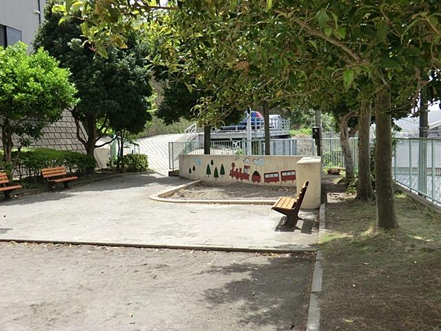 Other. There is a park near.