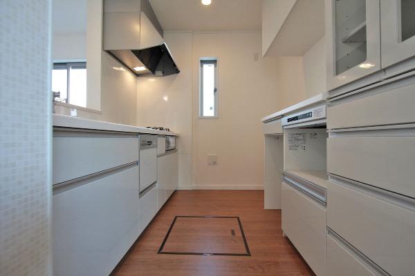 Kitchen. Building B Kitchen