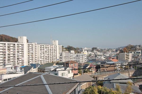 View photos from the dwelling unit. Building B