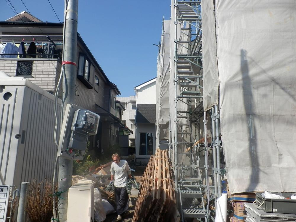 Other local. Local (11 May 2013) Shooting