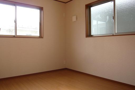 Non-living room. Western style room 5.25 Pledge! 