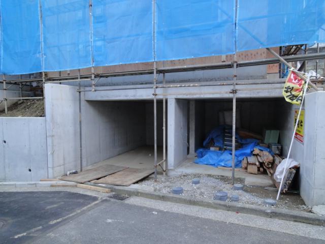 Parking lot. Local (11 May 2014) Shooting Building B underground garage