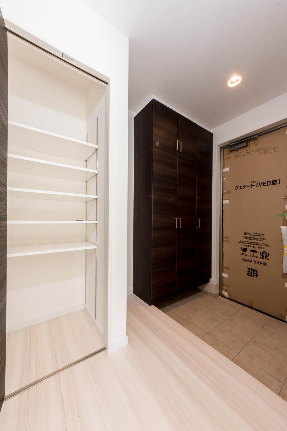 Entrance. Entrance hall