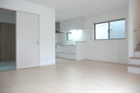 Living. Indoor (12 May 2013) Shooting