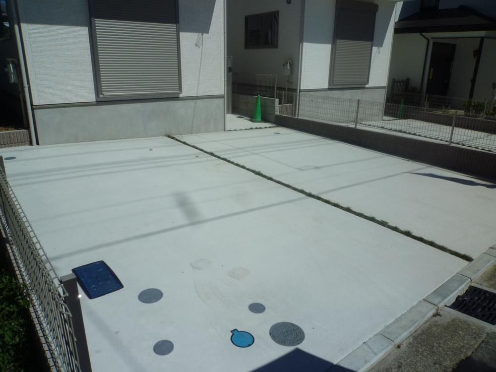 Parking lot. Local (September 2013) Shooting