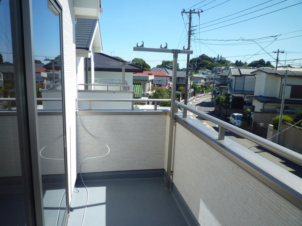 Balcony. Local (September 2013) Shooting