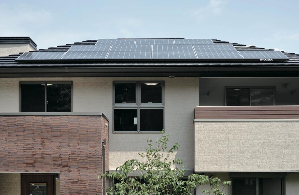 Power generation ・ Hot water equipment. No.12 solar panels