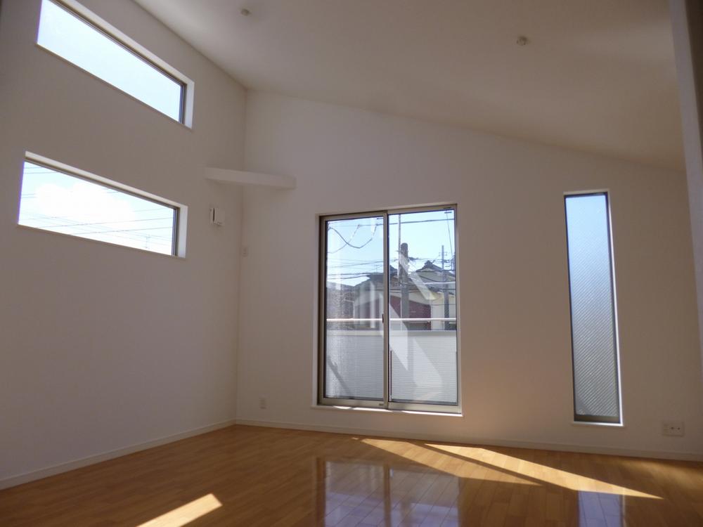 Living. Bright living-dining