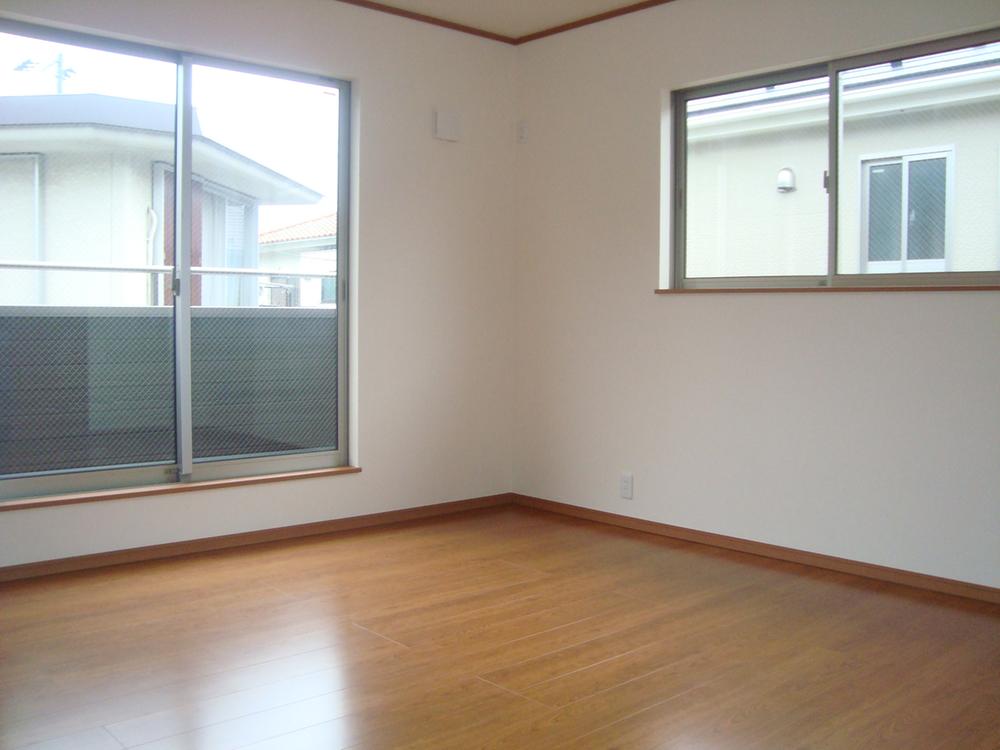 Non-living room. Building C room (August 2013) Shooting