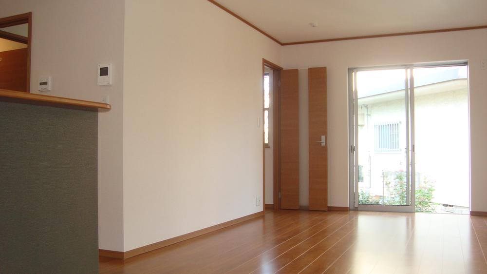 Living. Building C room (August 2013) Shooting